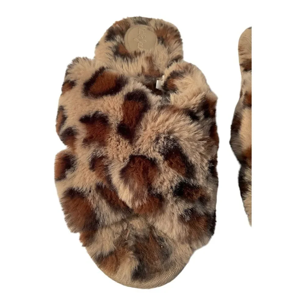Cat & Jack Girls Leopard Print brooklyn faux fur slide on slippers  L(4/5)